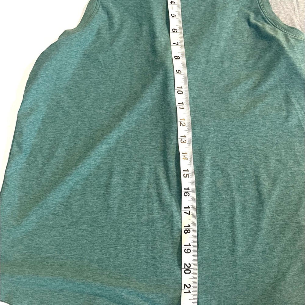 Bundle: DSG Green and Light Gray Athletic Tank Top Set. S - Picture 8 of 10